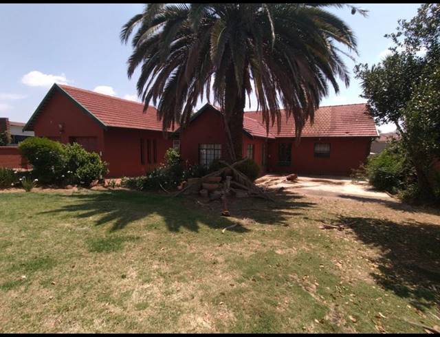 3 BEDROOM HOUSE FOR SALE IN NORKEM PARK